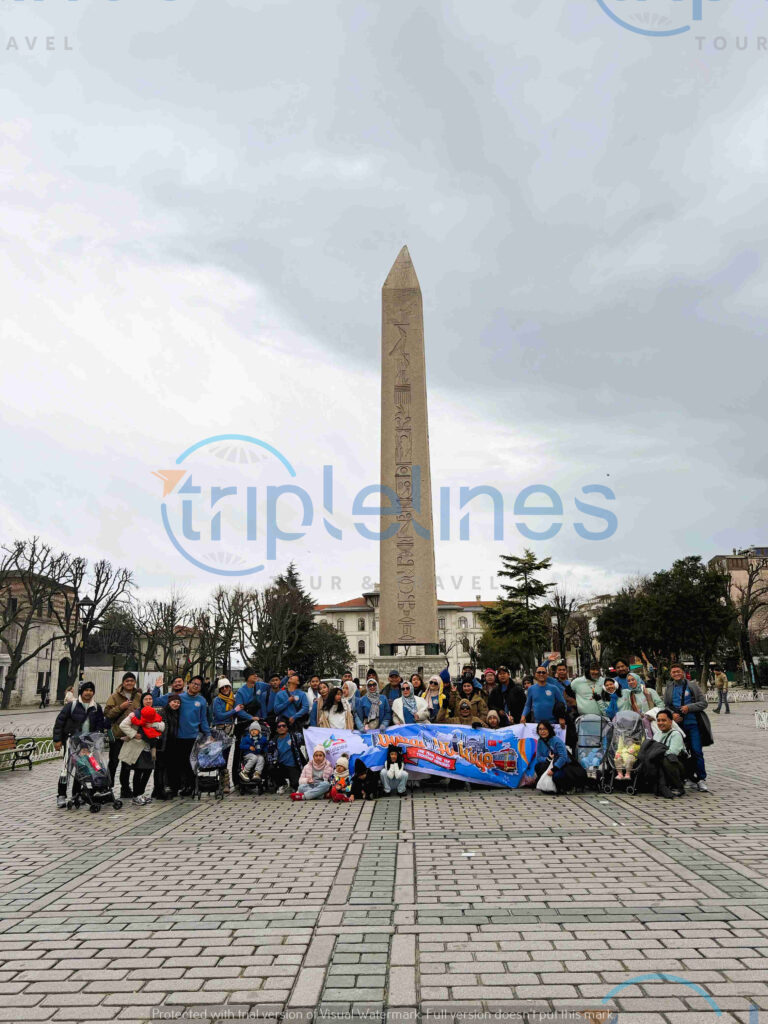 triplelines turki grup obelisk istanbul (1)